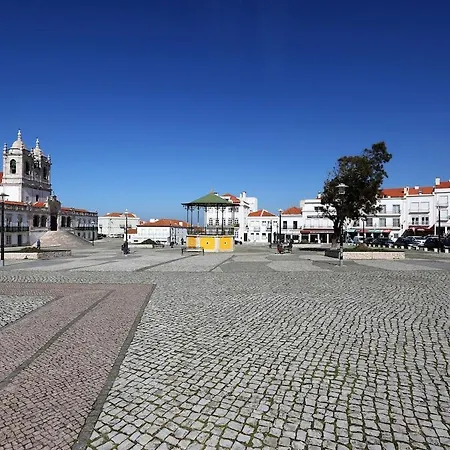 Apartment Casa Do Adro Nazaré